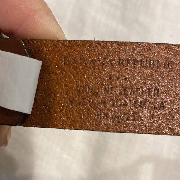 Banana Republic leather belts size Large and in greatcondition PRICE IS FOR BOTH - Picture 4 of 7